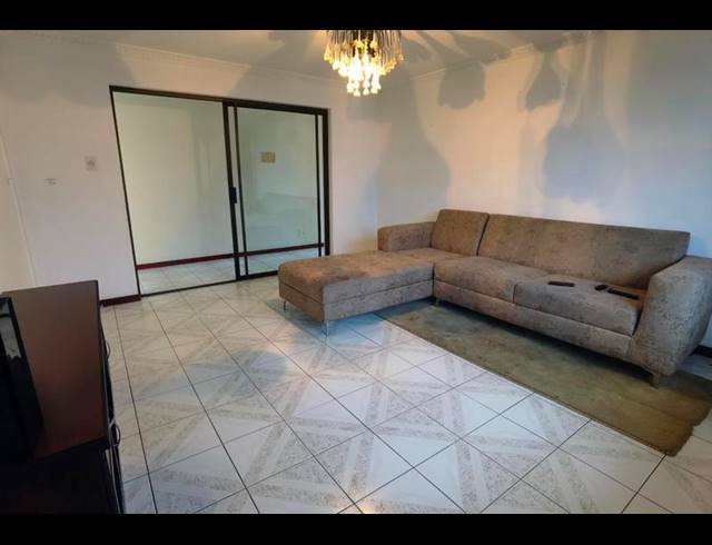 6 BEDROOM HOUSE FOR SALE IN CRAVENBY